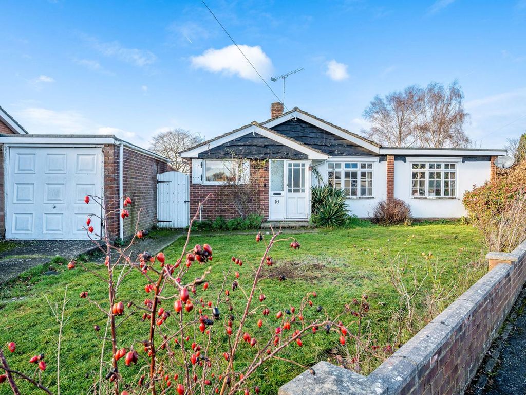 Riverdale Drive, Woking GU22  