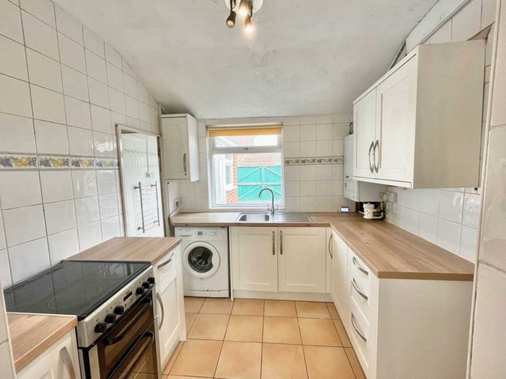 2 bed terraced house to rent in West Terrace, Stakeford NE62 Zoopla