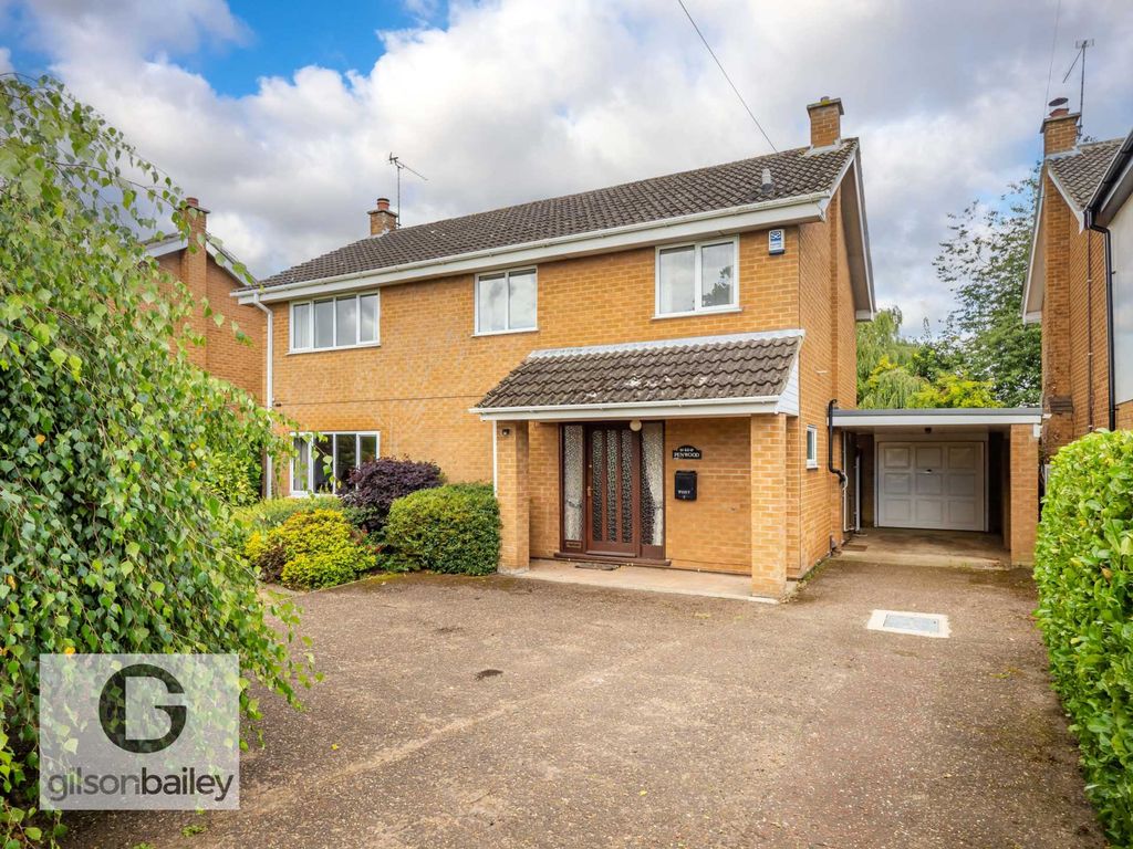 4 bed detached house for sale in Thieves Lane, Salhouse NR13, £500,000