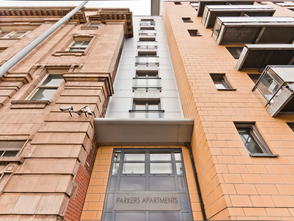 Parking/garage to rent in Parking Space 2, Parkers Apartments, Corporation Street M4 Zoopla