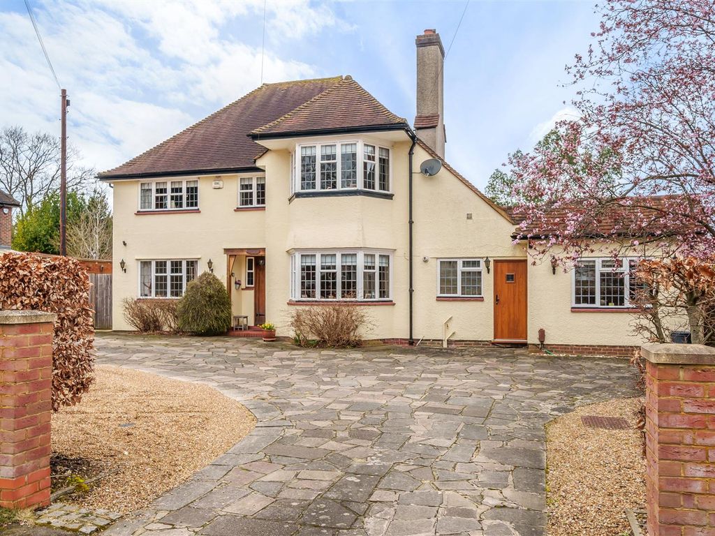 5 bed detached house for sale in Fir Tree Road, Epsom KT17 Zoopla