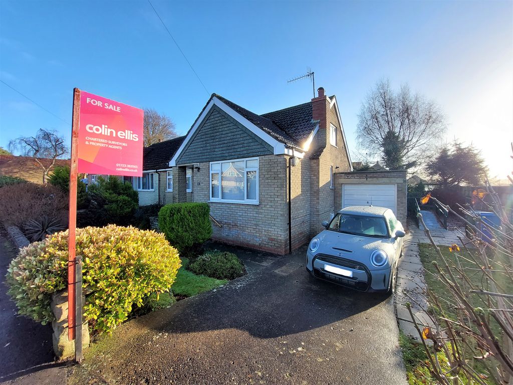 2 bed semidetached bungalow for sale in Farside Road, West Ayton, Scarborough YO13 Zoopla