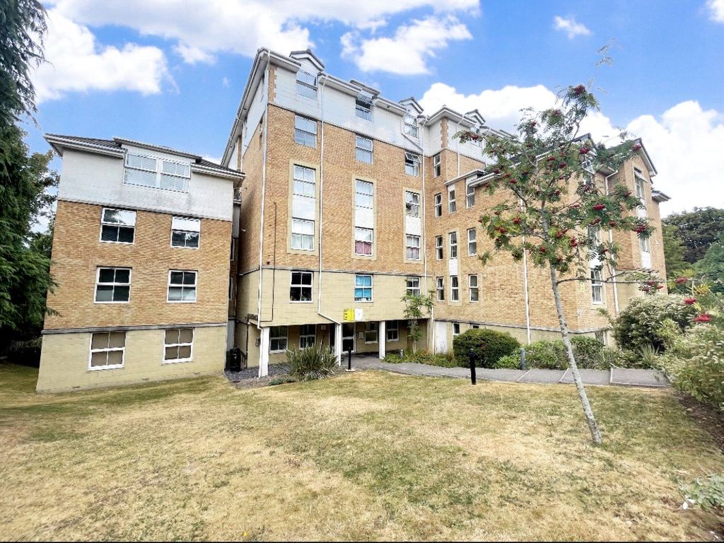 2 bed flat for sale in Suffolk Road, Bournemouth BH2 Zoopla