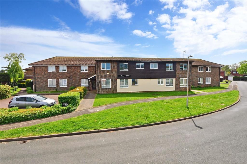 2 bed flat for sale in Sutherland Drive, Birchington, Kent CT7 Zoopla