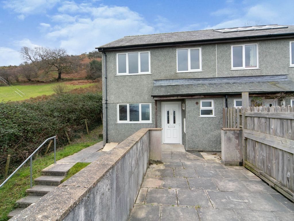 3 bed semidetached house for sale in Graiglwyd Road, Penmaenmawr