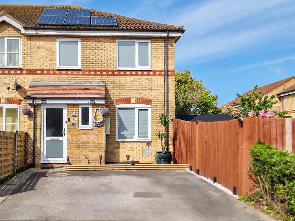 3 bed end terrace house for sale in Hurley Croft, Monkston, Milton