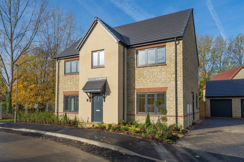 4 bed detached house for sale in Harding Way, Marcham, Abingdon OX13