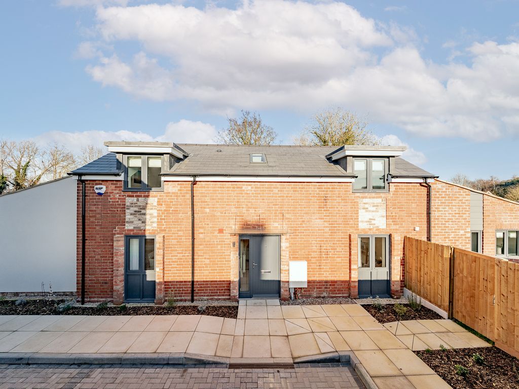 New home, 3 bed detached house for sale in London Road, Ryton On