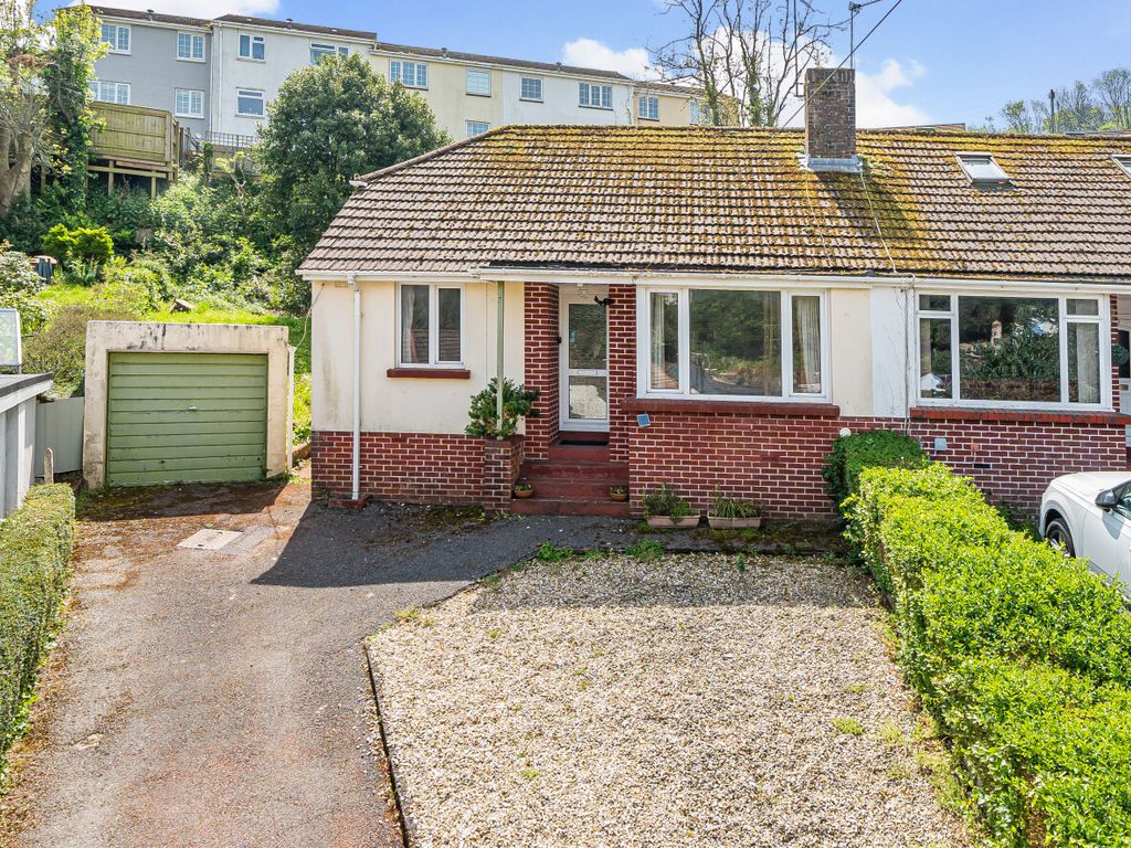 2 bed bungalow for sale in Clifton Crescent, Paignton, Devon TQ3, £