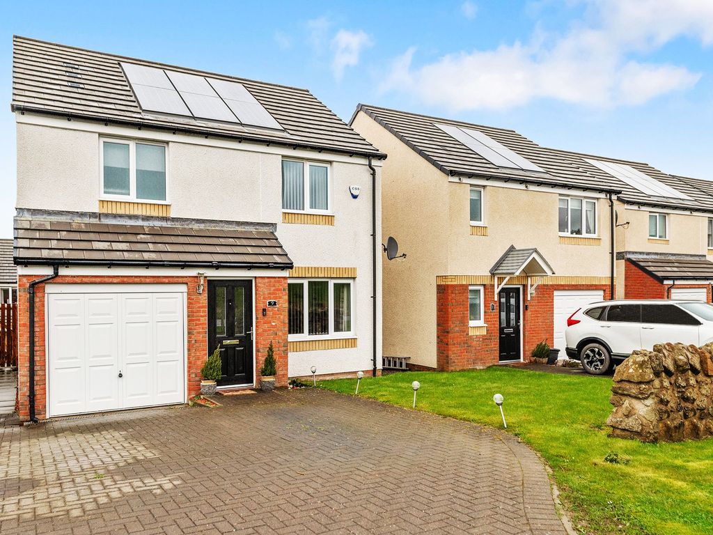 3 bed detached house for sale in Vellore Road, Maddiston FK2, £235,000