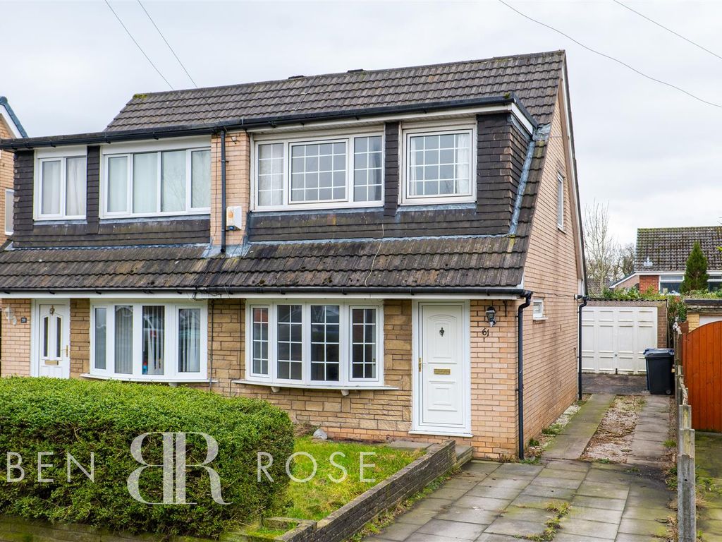 3 bed semidetached house for sale in Larchwood Crescent, Leyland PR25