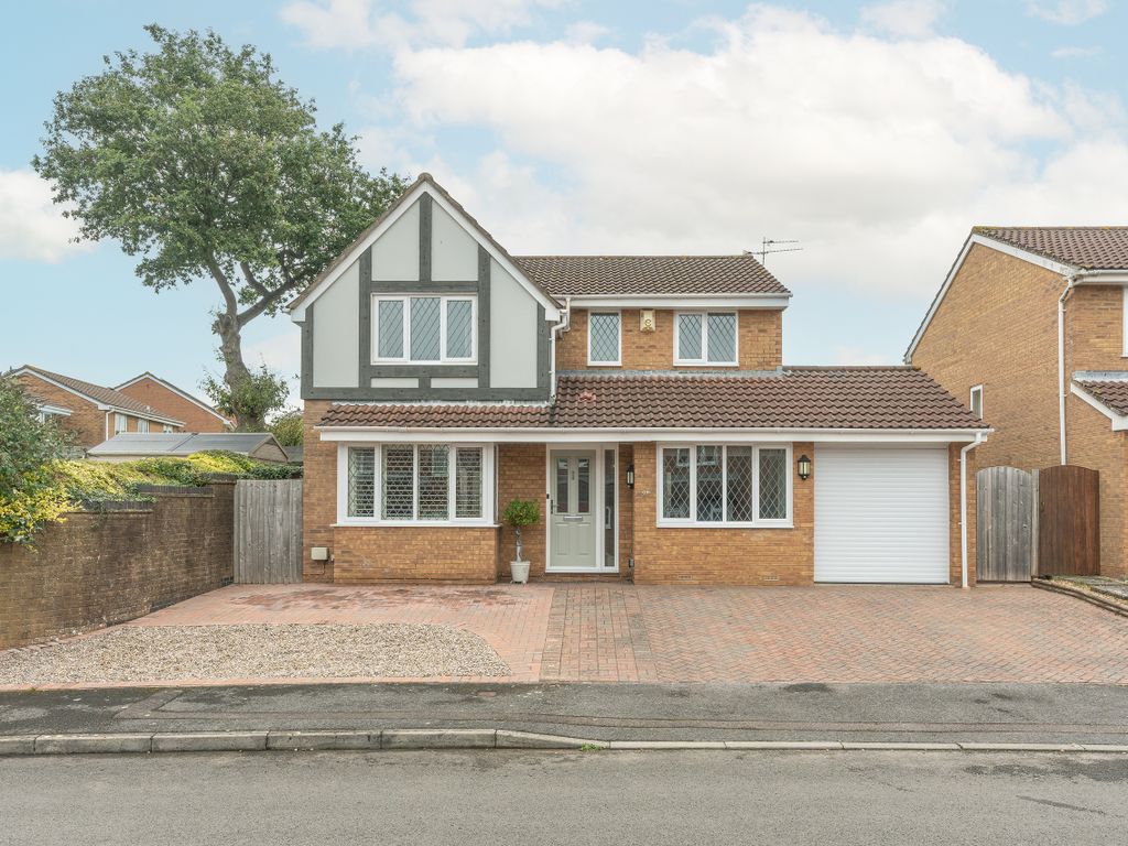 4 bed detached house for sale in The Worthys, Bradley Stoke, Bristol