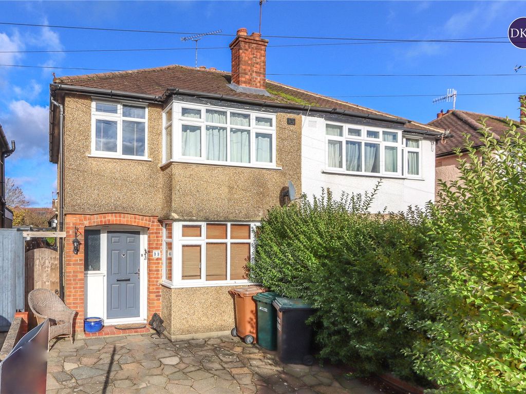 3 bed semidetached house for sale in Winchester Way, Croxley Green