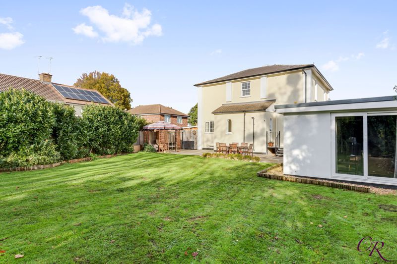 Rippledale Close Cheltenham GL51  