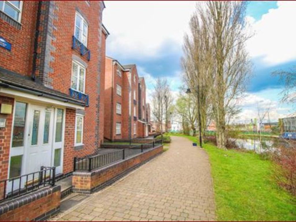 1 bed flat for sale in Drapers Fields, Coventry CV1, £102,500 Zoopla