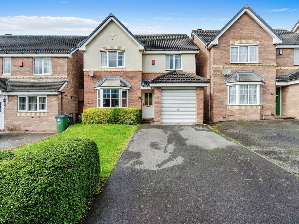4 bed detached house for sale in Brackendale Drive, Walsall, West