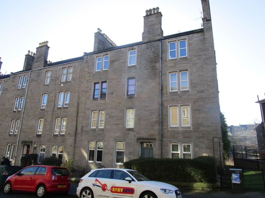 2 bed flat to rent in Scott Street, Dundee DD2, £750 pcm Zoopla