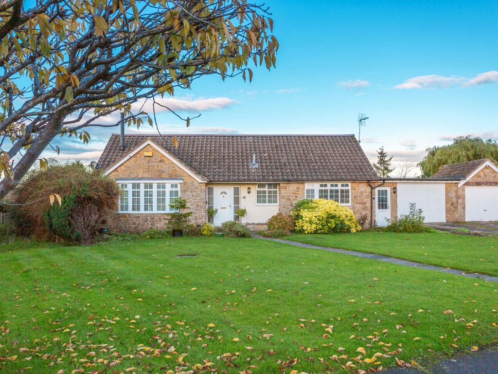 3 bed detached house for sale in Cautley Drive, Killinghall HG3, £575,000 Zoopla
