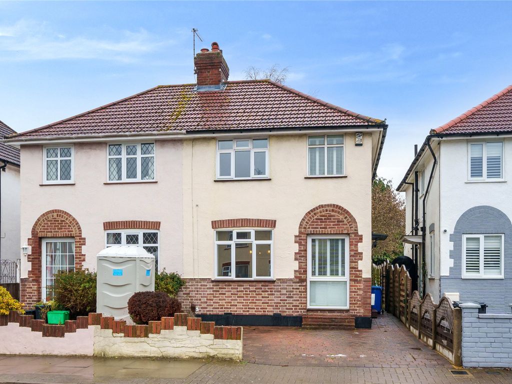 3 bed semidetached house for sale in Brookmead Way, Orpington BR5 Zoopla