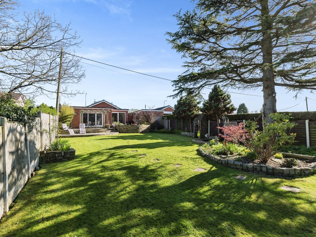 3 bed bungalow for sale in Preston New Road, Samlesbury, Preston PR5