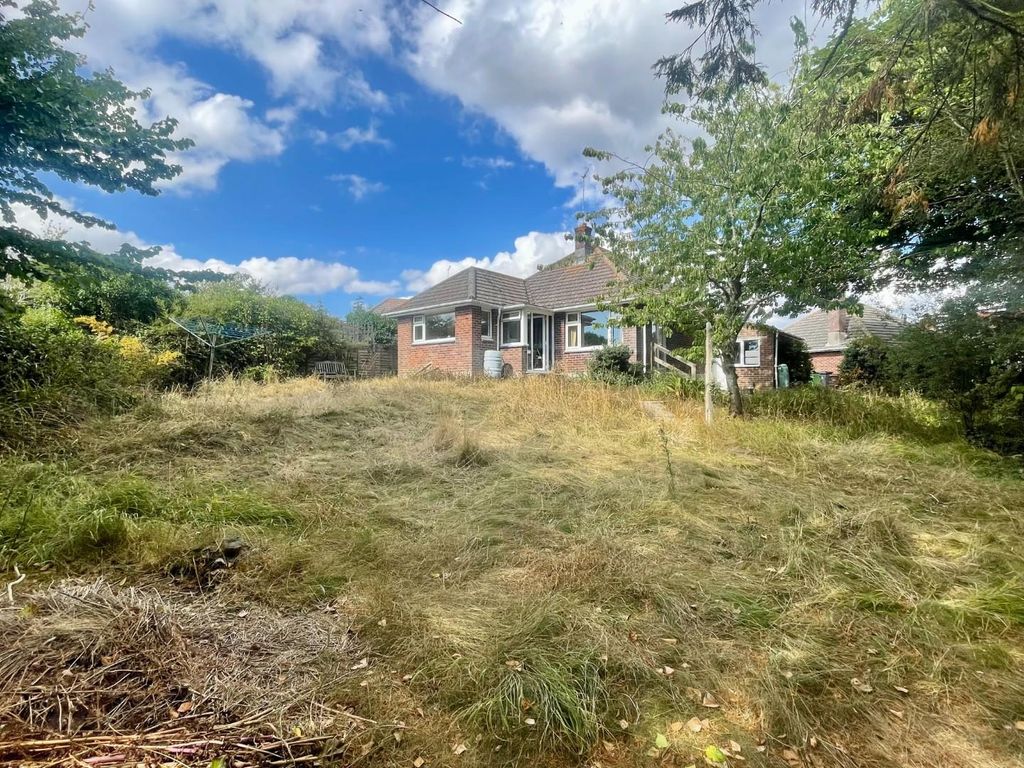 3 bed bungalow for sale in Hammond Avenue, Weymouth DT4, £350,000 Zoopla