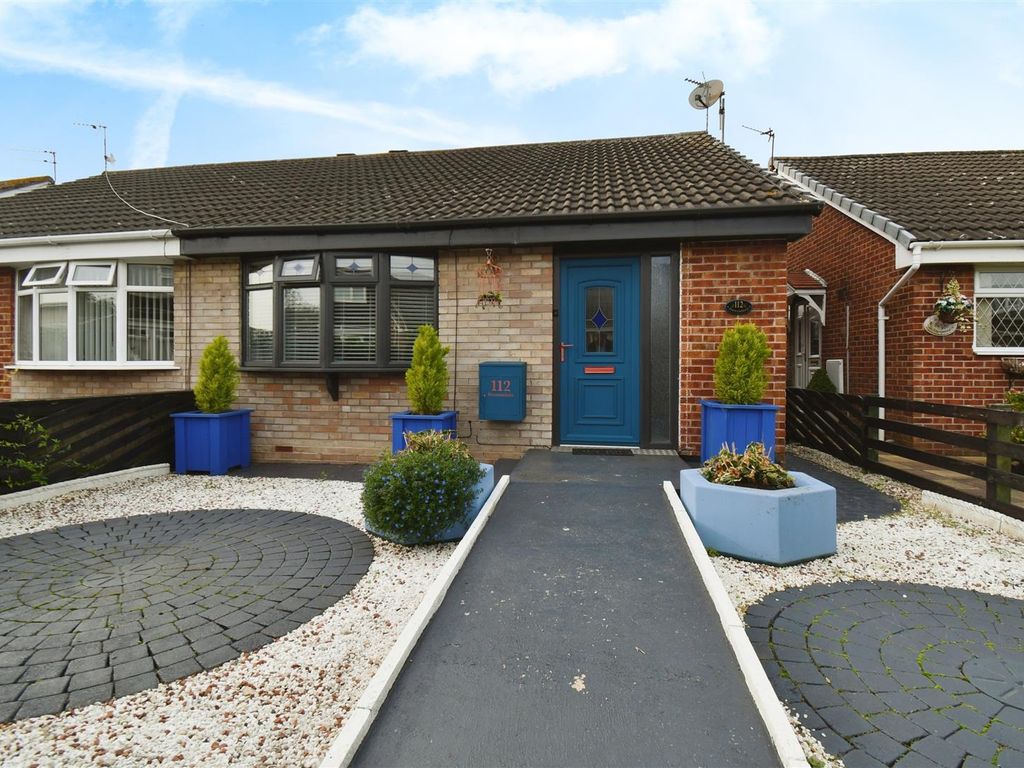 2 bed semidetached bungalow for sale in Stonesdale, Sutton Park, Hull