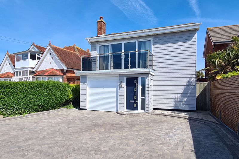 4 bed detached house for sale in Hill Head Road, Hill Head, Fareham