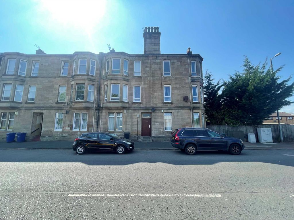 2 bed flat to rent in Ferry Road, Renfrew PA4 Zoopla