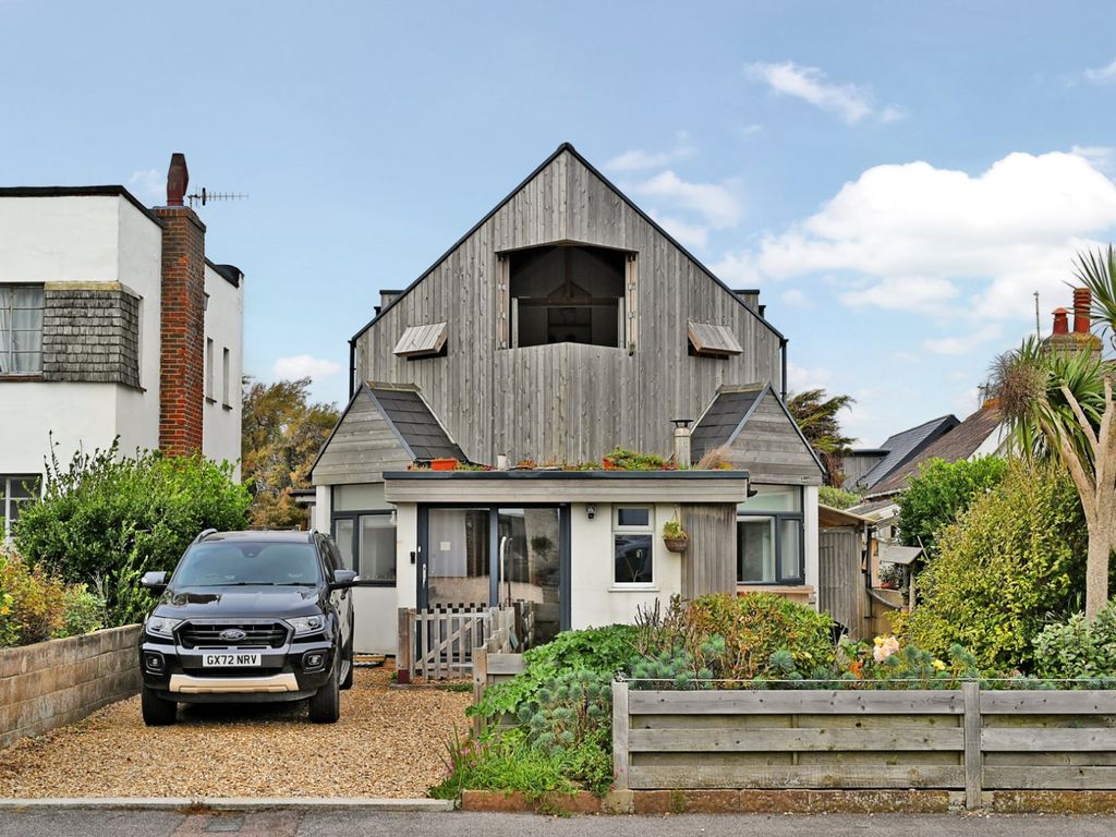 3 bed detached house for sale in Old Fort Road, Shoreham, West Sussex