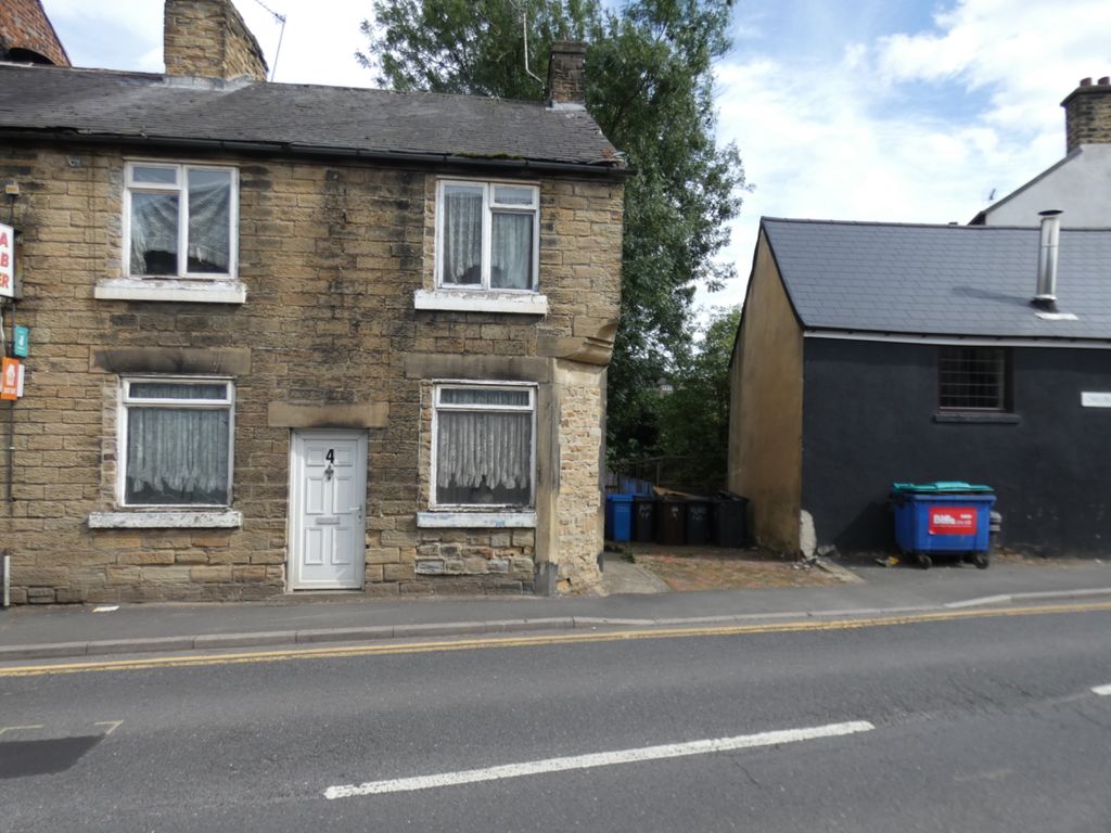 3 bed end terrace house for sale in Church Street, Ecclesfield