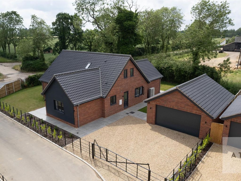 4 bed property for sale in Airfield Way, Griston, Thetford IP25 Zoopla