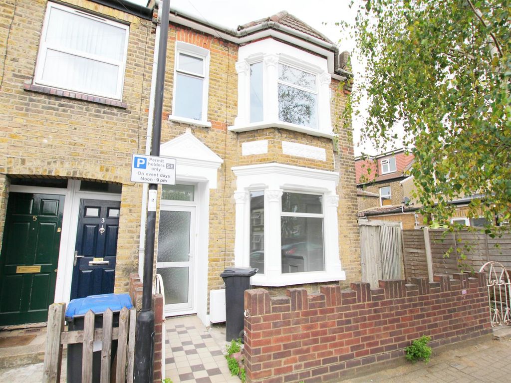 4 bed property to rent in Leopold Road, London N18, £2,495 pcm Zoopla