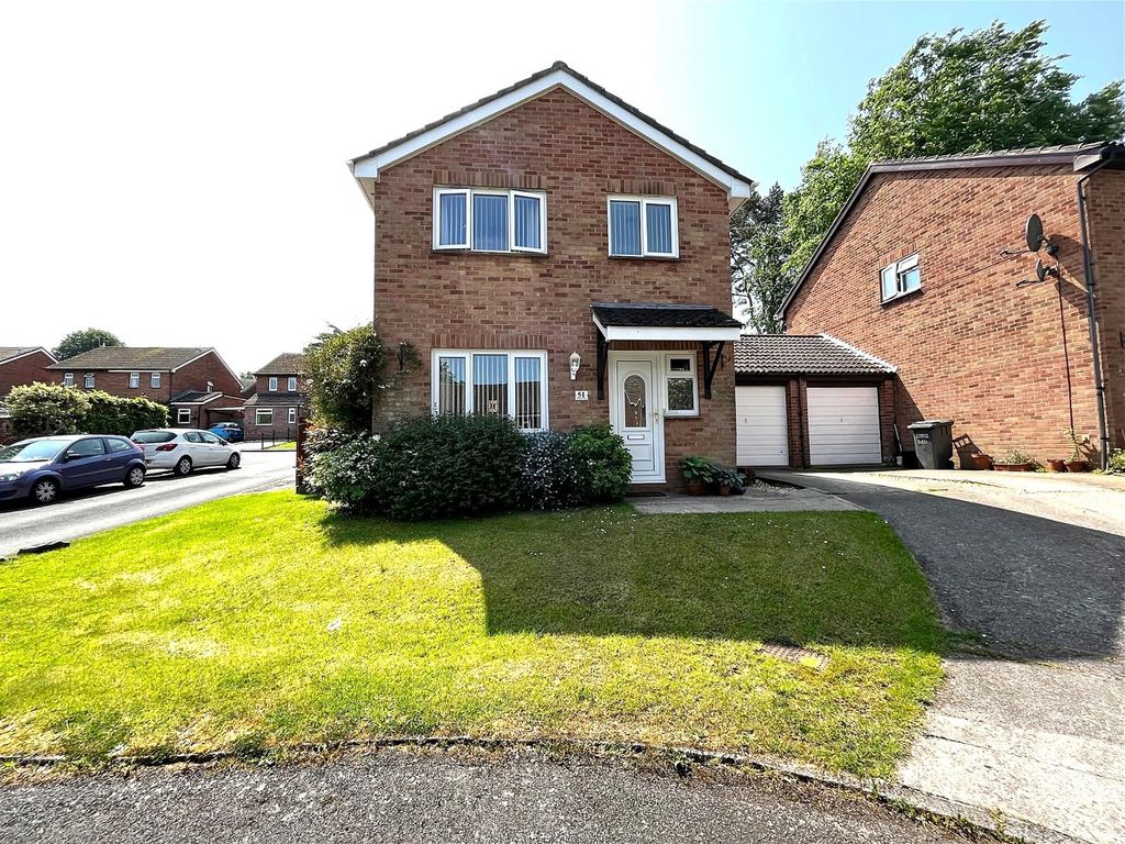 4 bed detached house for sale in Avenue, Paignton TQ4 Zoopla