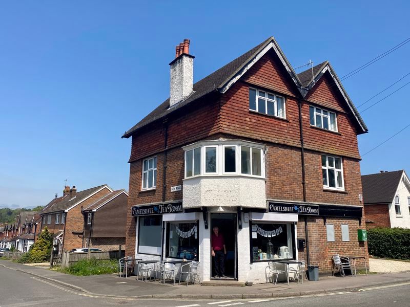2 bed flat for sale in Camelsdale Road, Haslemere GU27 Zoopla