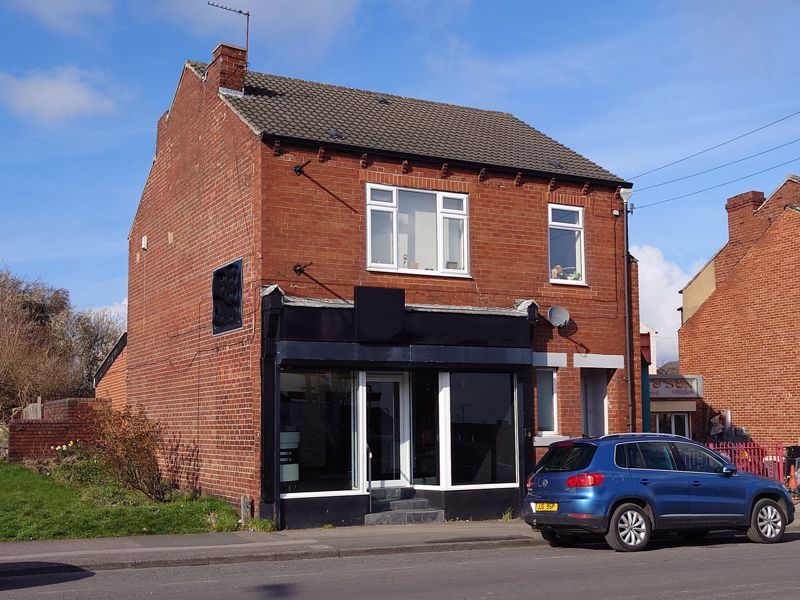 Retail premises to let in Castleford Road, Normanton WF6, £12,000 pa