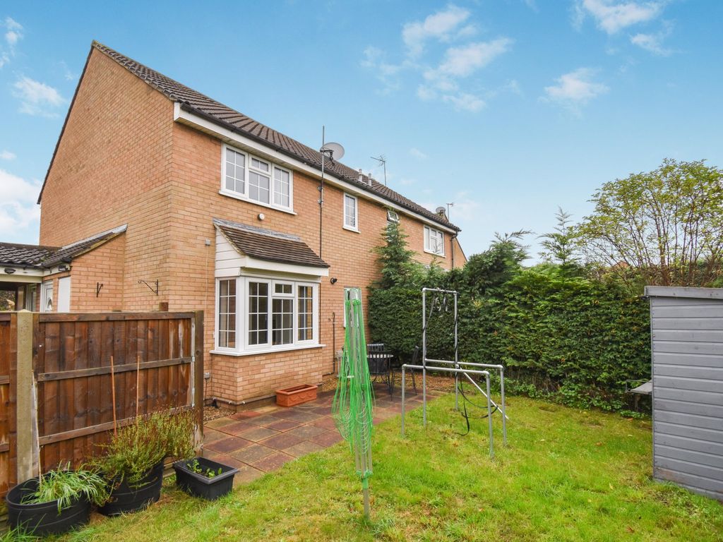 1 bed detached house for sale in Lincoln Crescent, Biggleswade SG18, £