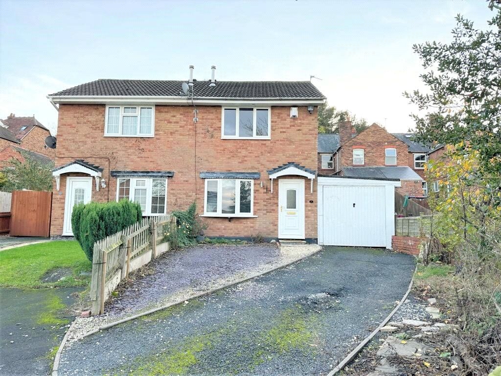 2 bed semidetached house for sale in Heathlands Close, St.