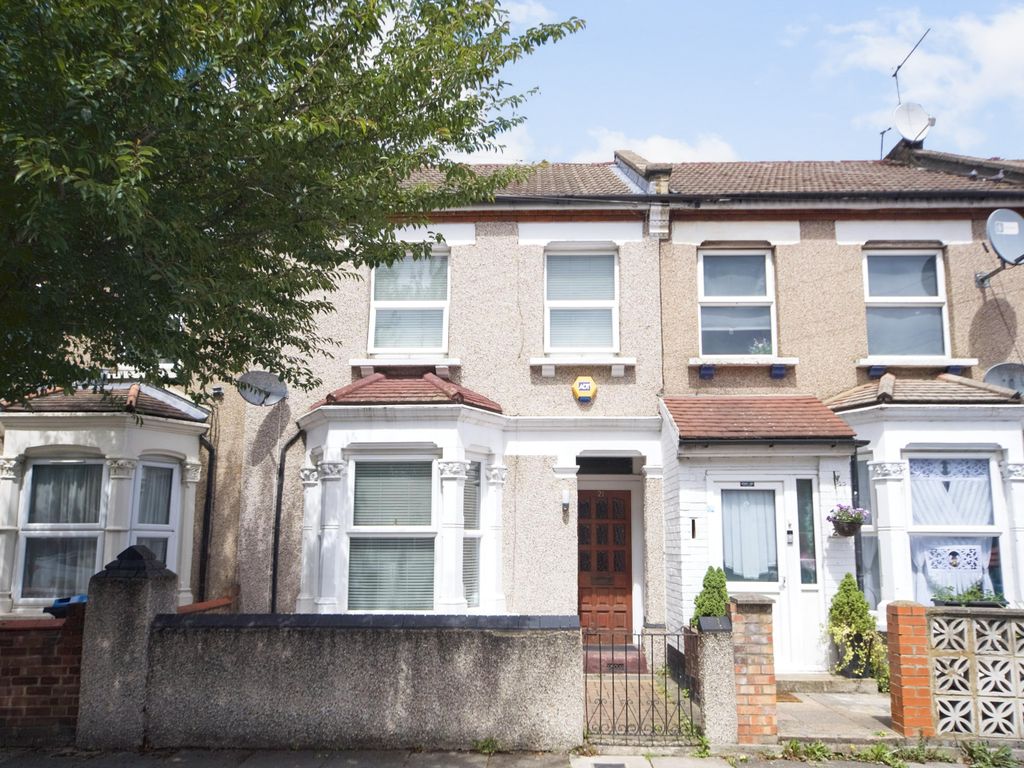 5 bed terraced house for sale in Grosvenor Road, London N9 Zoopla