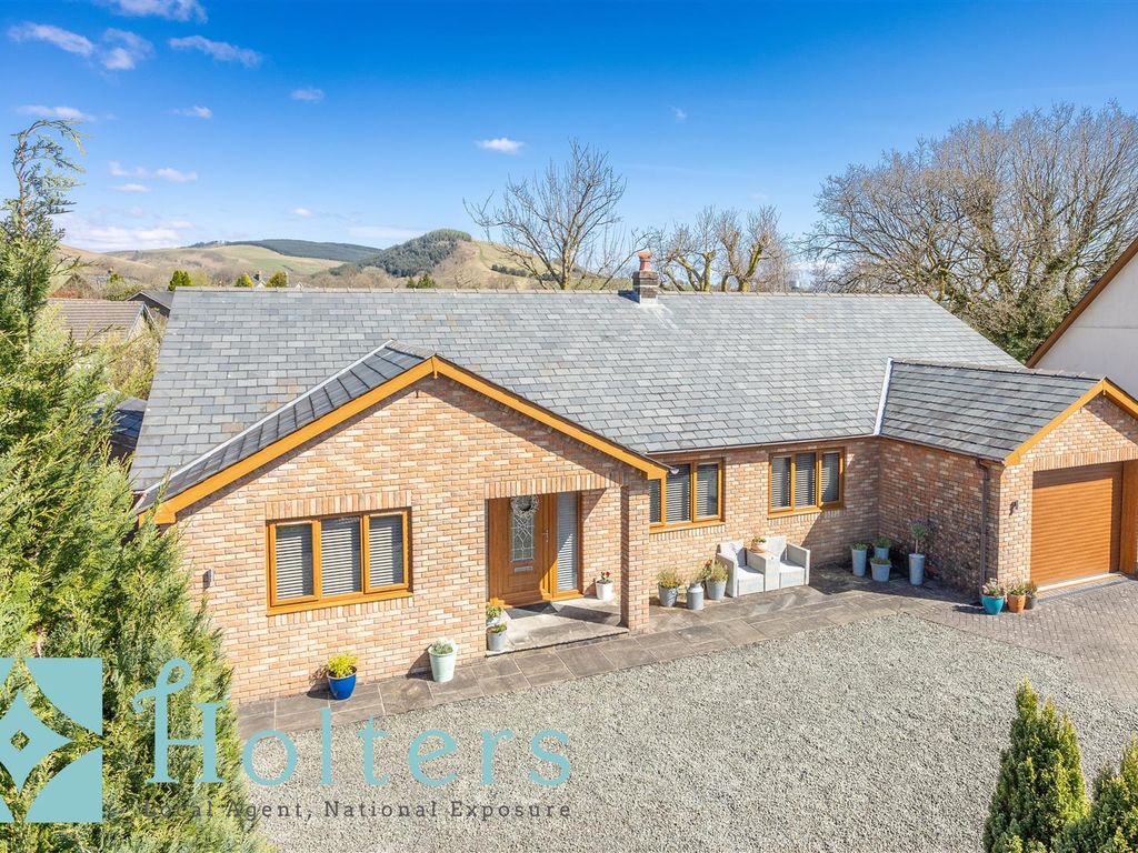 3 bed detached bungalow for sale in Tai Cae Mawr, Llanwrtyd Wells LD5