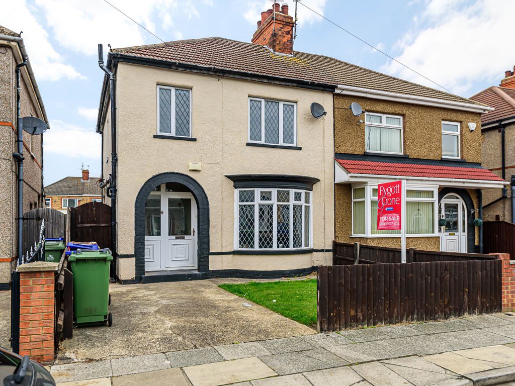 3 bed semidetached house for sale in Lichfield Road, Old Clee DN32