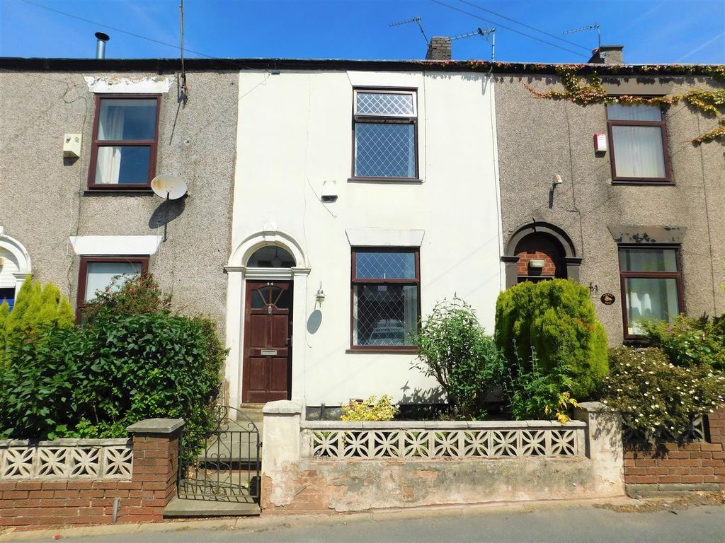 Sholver Lane, Oldham OL1  