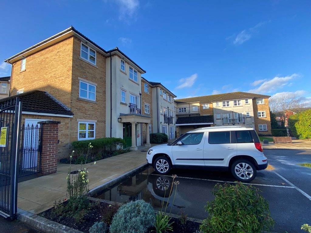 2 bed flat for sale in Latteys Close, Birchgrove, Cardiff CF14, £