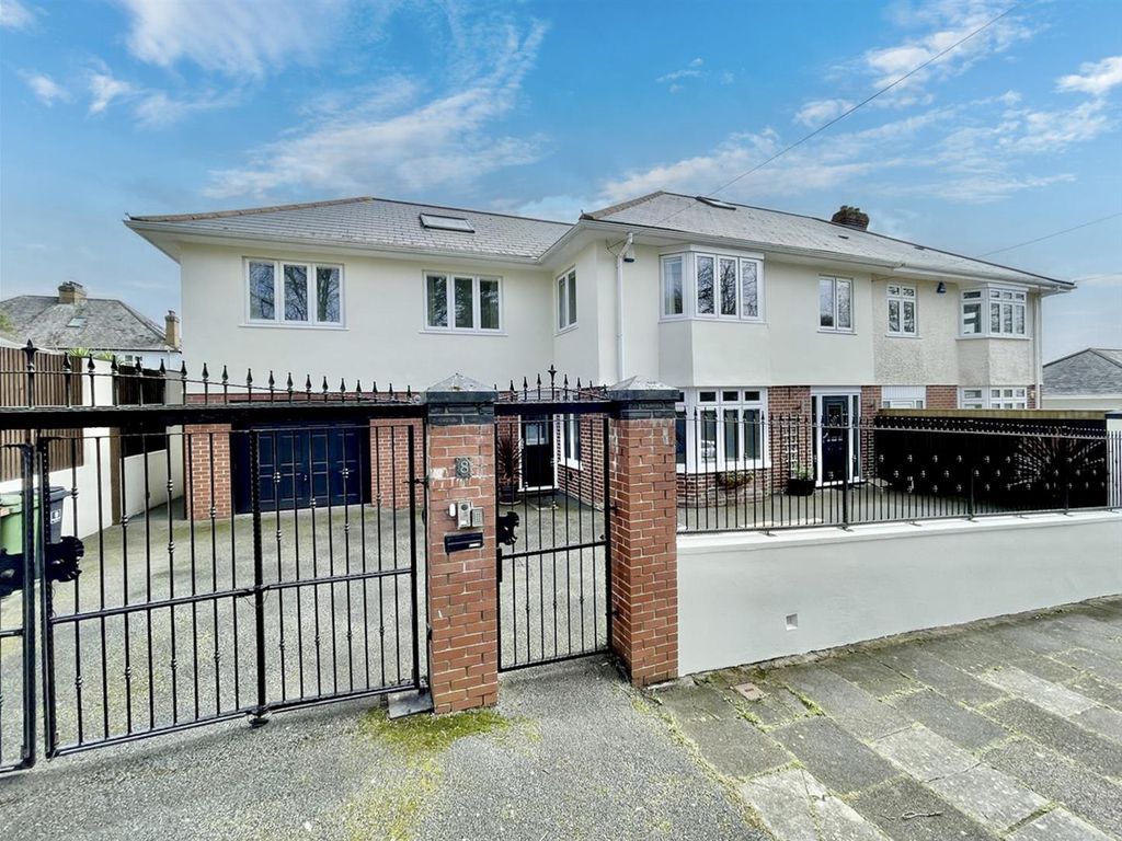 5 bed semidetached house for sale in Seymour Park, Mannamead, Plymouth