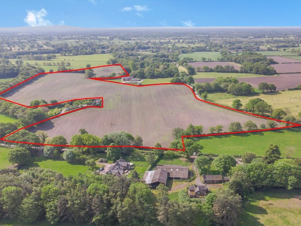 Land for sale in Whisterfield Lane, Siddington, Macclesfield, Cheshire