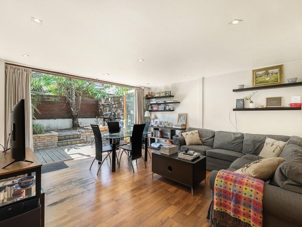 2 bed flat for sale in Hubert Grove, London SW9 Zoopla