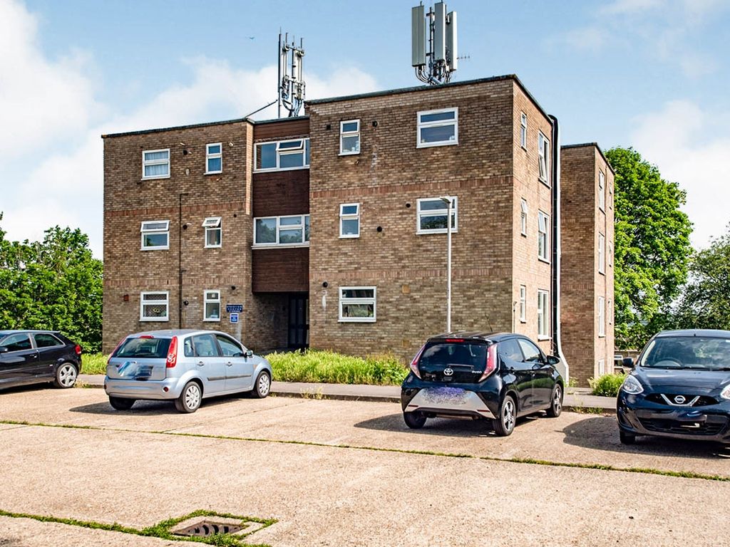 1 bed flat to rent in St. Edmunds, Berkhamsted, Hertfordshire HP4 Zoopla