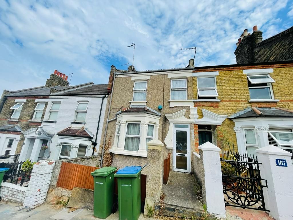 3 bed terraced house for sale in Parkdale Road, London SE18 Zoopla