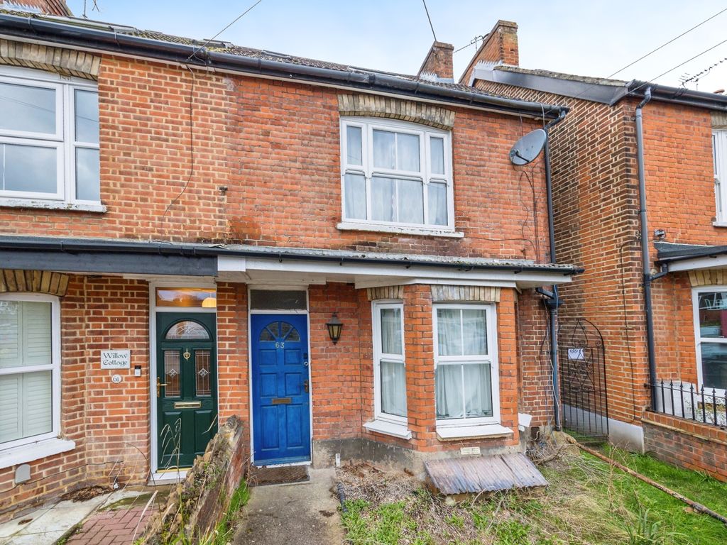 3 bed semidetached house for sale in Manor Road, Guildford, Surrey GU2