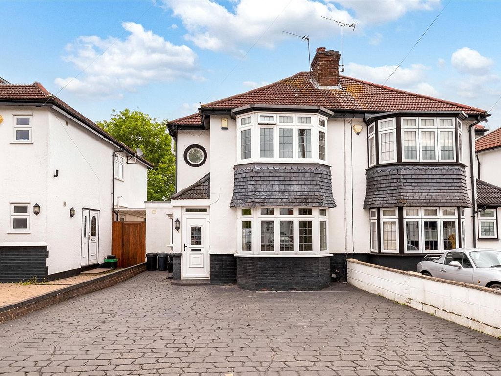 3 bed semidetached house for sale in Crescent Drive, Petts Wood