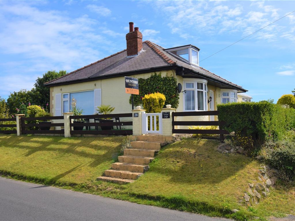 3 bed detached bungalow for sale in Cliff Lane, Bempton, Bridlington